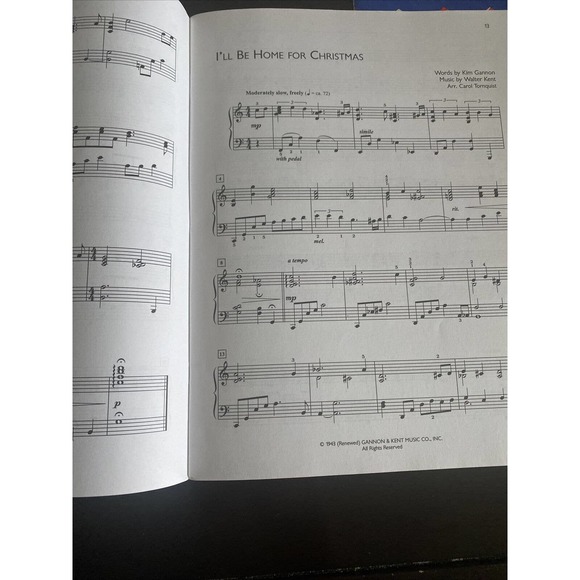 Holiday Hits - The Best Songs of Christmas - Early Advanced Piano - Picture 3 of 4